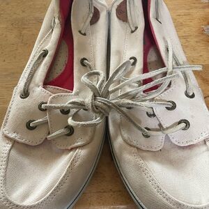 Sperry Women's Cream Canvas Sneakers